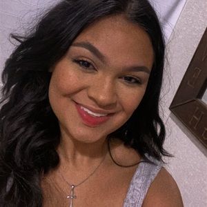 Meet your Posher, Jocelyn